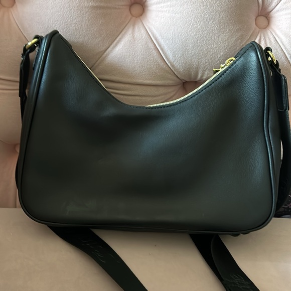 Juicy Couture black obsession Studded leather Crossbody bag - Picture 2 of 2